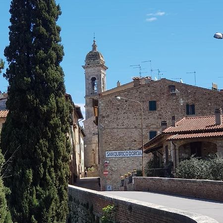 Dimora In San Quirico D'Orcia Lägenhet Exteriör bild
